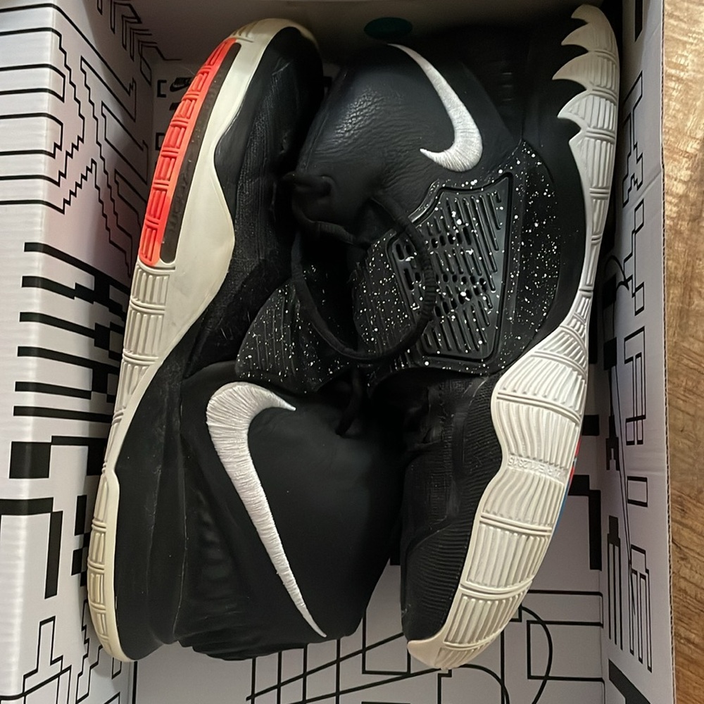 NIKE Kyrie 6‎ Jet Black White BQ 4630 001 Men's Basketball Shoe 10